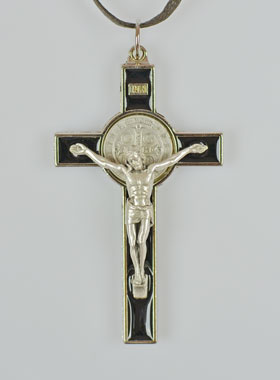 Pendentif Croix de Saint Benoit - Noir - 8cm (pic 1)