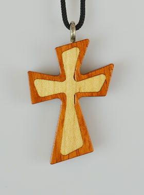 Pendentif Croix en Bois Moderne Vernis 2 Tons - 4 cm (pic 1)