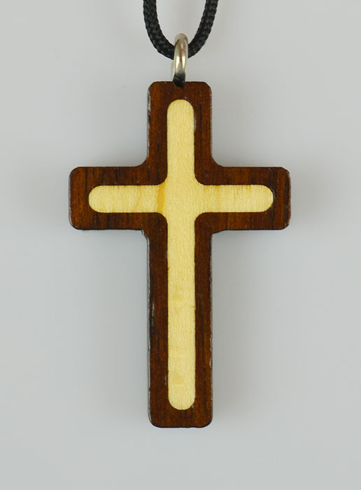 Pendentif Croix en Bois Vernis 2 Tons - 4 cm (pic 2)