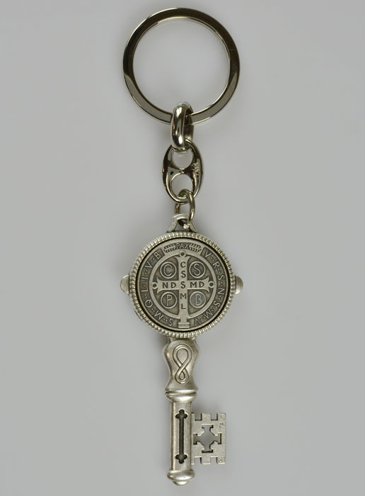 Porte-Clés Clés de Saint Benoît avec Médaille - 6 cm (pic 2)