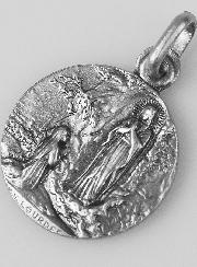 Médaille Notre Dame de Lourdes en Argent Massif - 17 mm