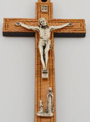 Crucifix en Bois avec Apparitions de Lourdes - Argenté 12 cm