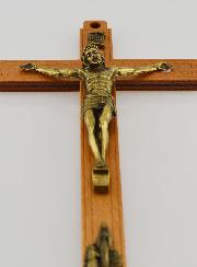 Crucifix en Bois avec Apparitions de Lourdes - Doré 16 cm