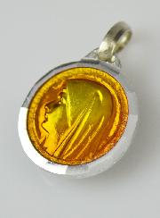 Médaille Vierge Marie Orange & Eau de Lourdes