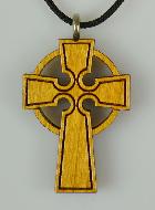 Pendentif Croix Celte en Bois