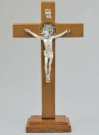 Croix de Saint Benoît en Bois sur Socle - 27cm