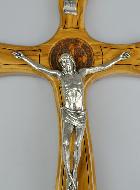 Crucifix de Saint Benoît en Bois d'Olivier - 32cm