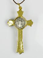 Pendentif Croix de Saint Benoit Dorée avec Cordon