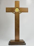 Grande Croix de Saint Benoît sur Socle - 50cm