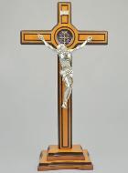 Grand Crucifix de Saint Benoît en Bois sur Socle - 53cm