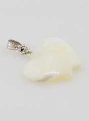 Pendentif Double Coeur en Coquille Véritable