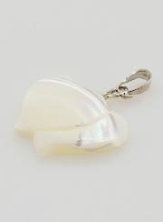 Pendentif Double Coeur en Coquille Véritable