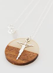 Pendentif Croix du Christ & Cercle Bois Résine - Blanc