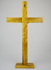 Crucifix en Bois Avec Socle Amovible - 42cm