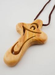 Croix d'Aube Ajourée en Bois d'Olivier de Première Communion - 8 cm