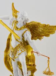 Statue Religieuse de Saint Michel avec Balance  -  20cm