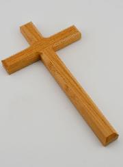 Crucifix en Chêne Naturel - 18cm