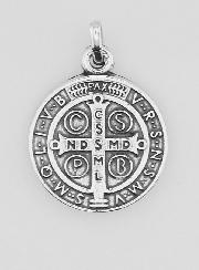 Médaille de Saint Benoît en Argent Plaqué - 10mm