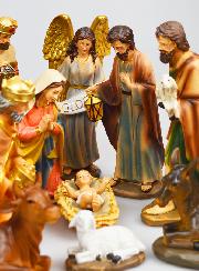 Crèche de Noël 11 Santons Finition Dorée - 20cm