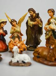 Crèche de Noël 11 Santons Traditionnels - 12cm