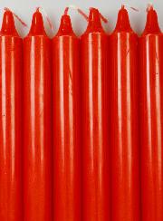 6 Bougies Teintées Masse Couleur Rouge
