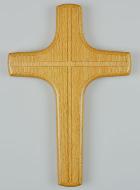 Croix en Bois Clair Sculpté - 22 cm