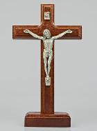 Crucifix en Bois d'Hêtre sur Socle